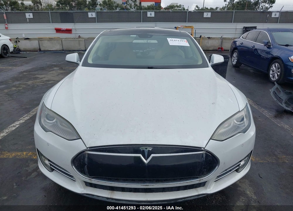 2014 TESLA MODEL S VIN: 5YJSA1H14EFP44167