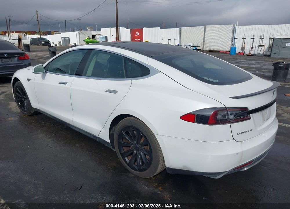 2014 TESLA MODEL S VIN: 5YJSA1H14EFP44167