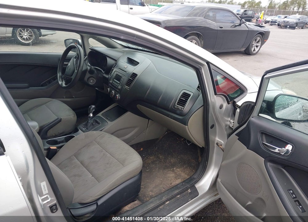 2014 KIA FORTE LX VIN: KNAFK4A62E5219189