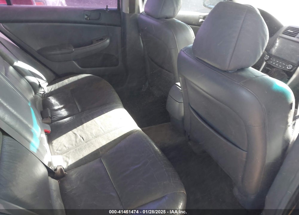 2004 HONDA ACCORD 3.0 EX VIN: 1HGCM66534A001703