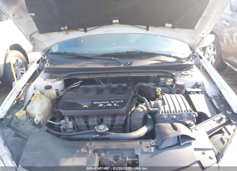 2014 CHRYSLER 200 VIN: 1C3CCBBB1EN153418