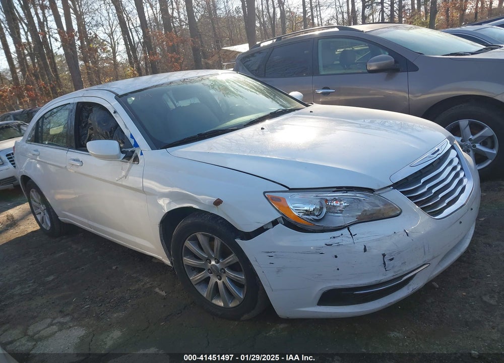 2014 CHRYSLER 200 VIN: 1C3CCBBB1EN153418