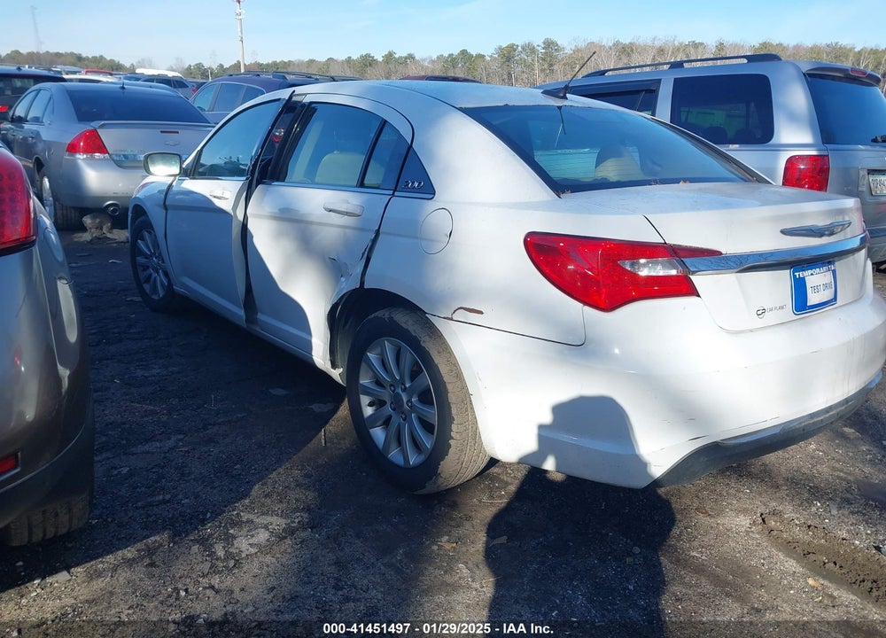 2014 CHRYSLER 200 VIN: 1C3CCBBB1EN153418