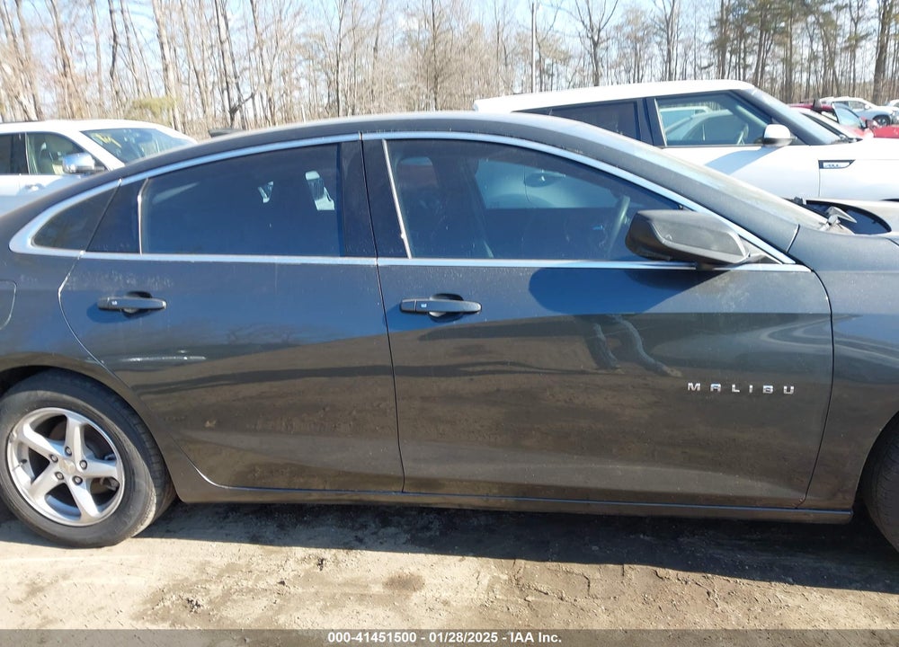 2017 CHEVROLET MALIBU VIN: 1G1ZB5STXHF201010