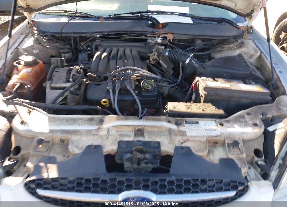 2001 FORD TAURUS SE VIN: 1FAHP53U41A261112