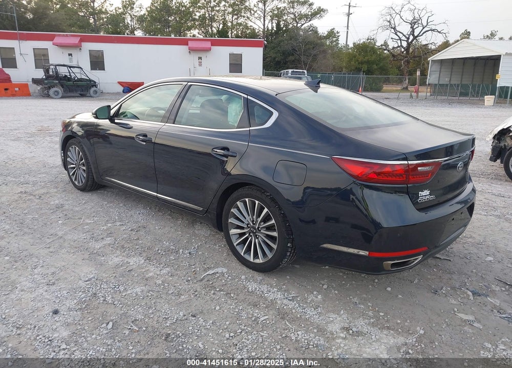 2017 KIA CADENZA VIN: KNALC4J15H5081396
