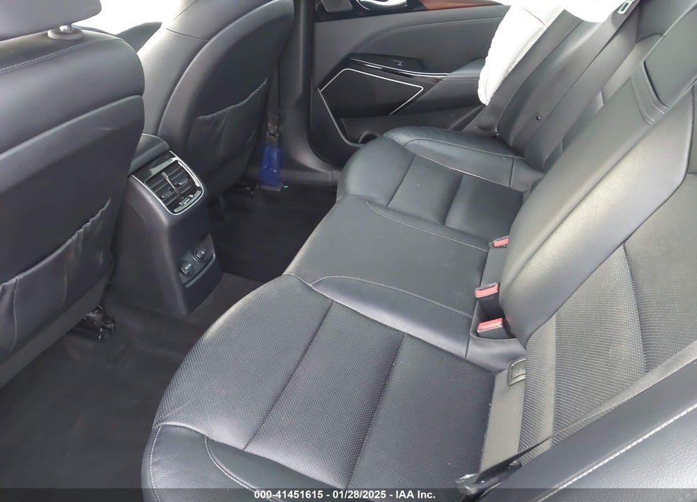 2017 KIA CADENZA VIN: KNALC4J15H5081396