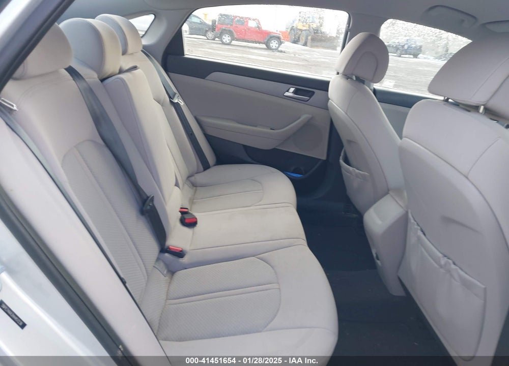 2017 HYUNDAI SONATA VIN: 5NPE24AA3HH457236