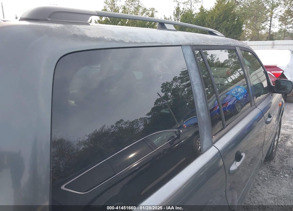 2006 HONDA PILOT EX-L VIN: 5FNYF285X6B022868