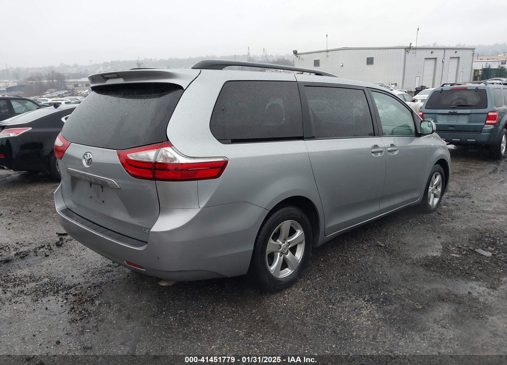 2015 TOYOTA SIENNA LE 8 PASSENGER VIN: 5TDKK3DC9FS618965