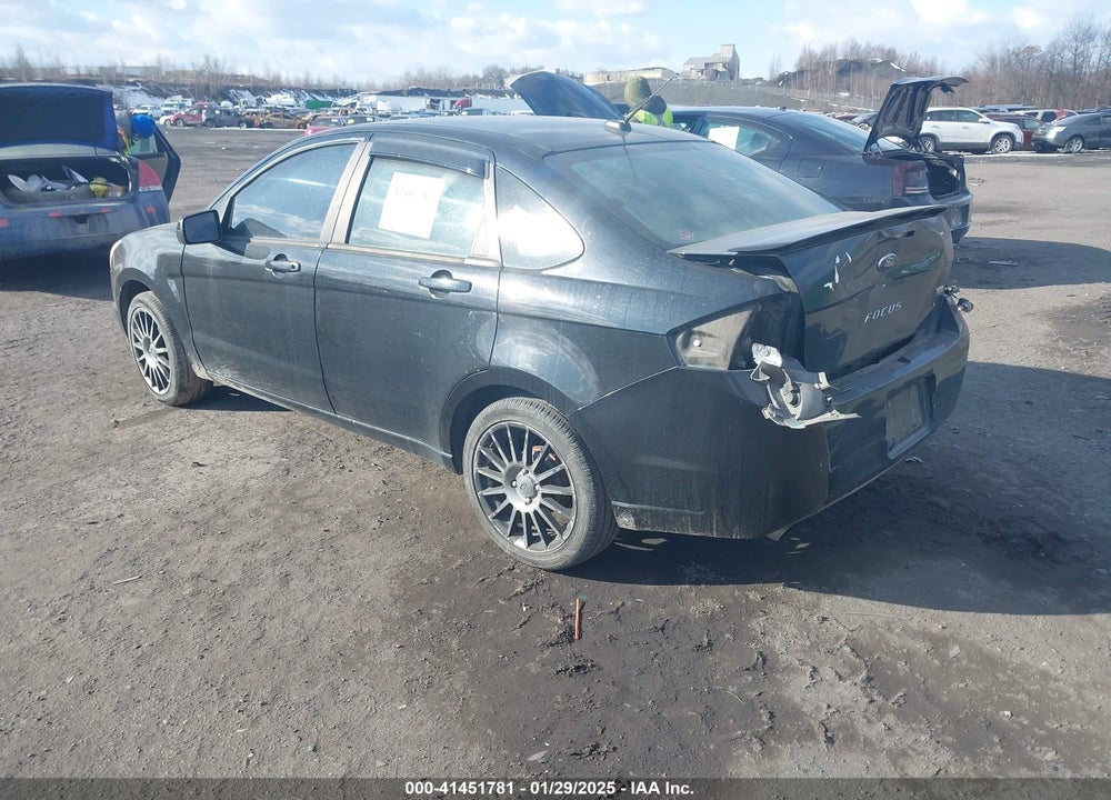 2011 FORD FOCUS SES VIN: 1FAHP3GN7BW127321