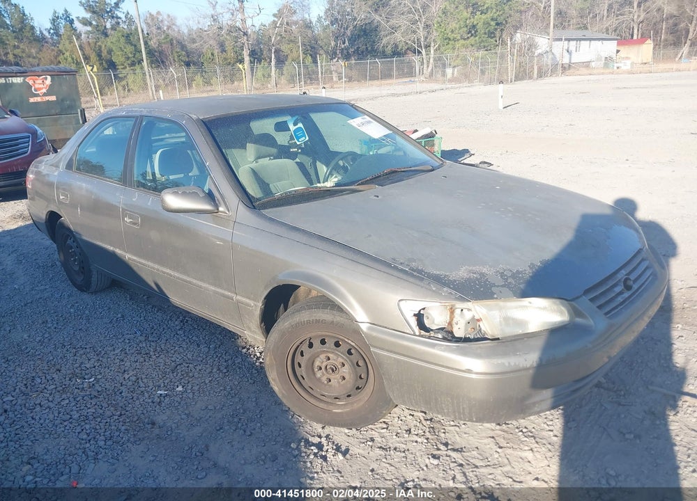1999 TOYOTA CAMRY LE VIN: 4T1BG22K3XU447306