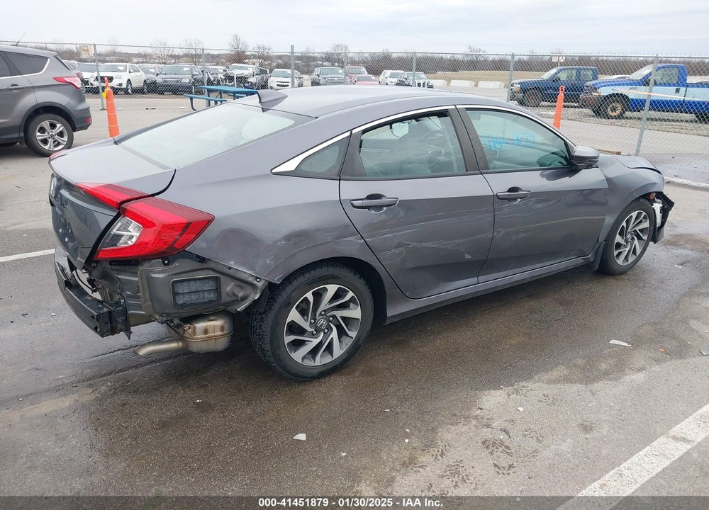 2017 HONDA CIVIC VIN: 2HGFC2F77HH573519