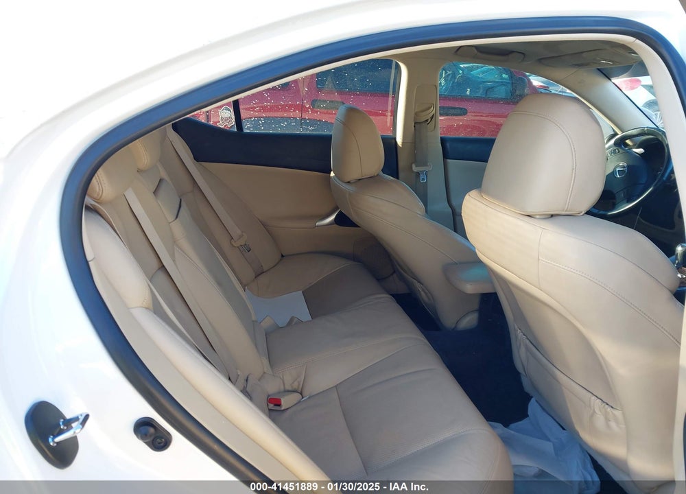2008 LEXUS IS 250 VIN: JTHCK262085022511