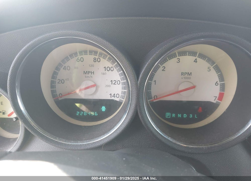 2008 DODGE CHARGER VIN: 2B3KA43G28H330513