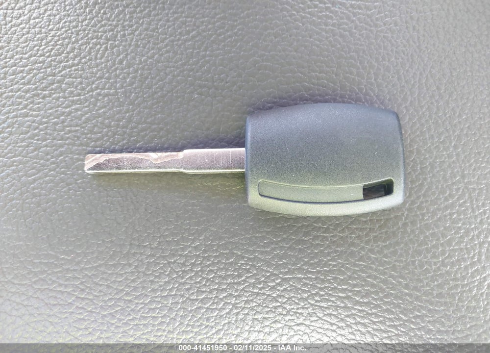 2015 FORD FOCUS VIN: 1FADP3E29FL292124
