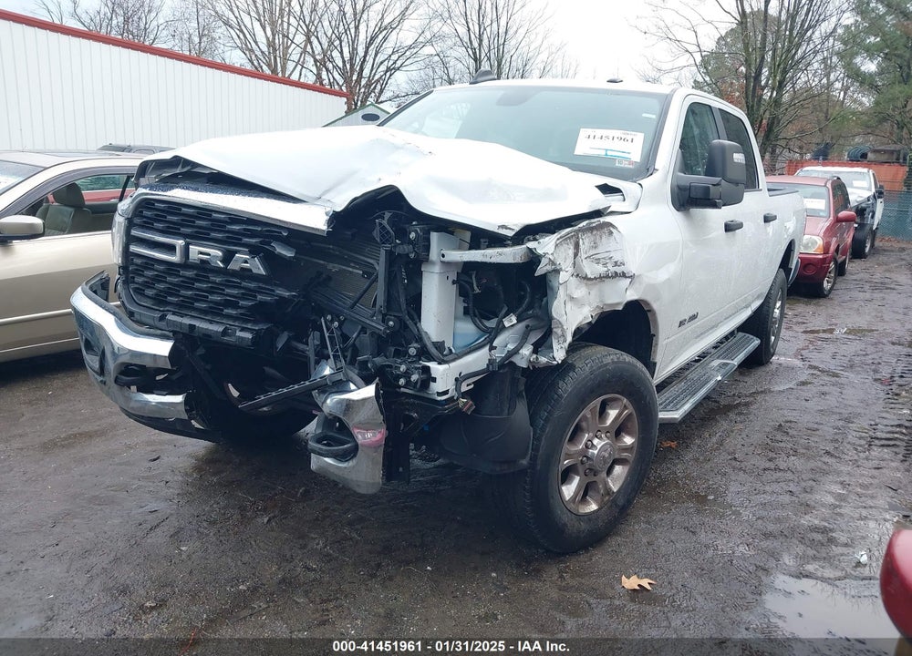 2024 RAM 2500 BIG HORN 4X4 6'4 BOX VIN: 3C6UR5DJ1RG101376