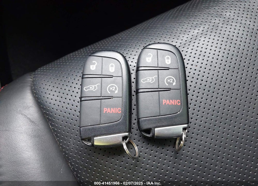 2022 DODGE DURANGO R/T AWD VIN: 1C4SDJCT9NC136318