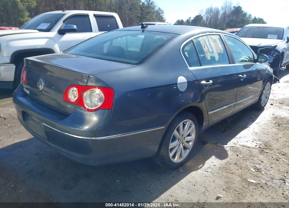 2010 VOLKSWAGEN PASSAT VIN: WVWJK7ANXAE146119
