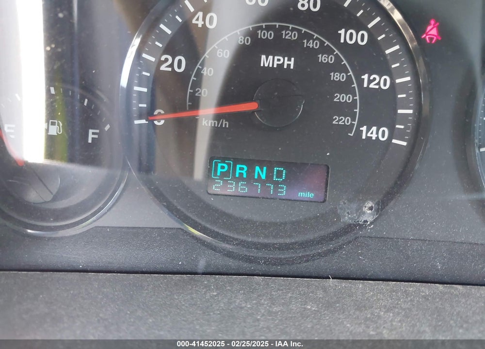 2005 JEEP GRAND CHEROKEE LAREDO VIN: 1J4HS48N95C677083
