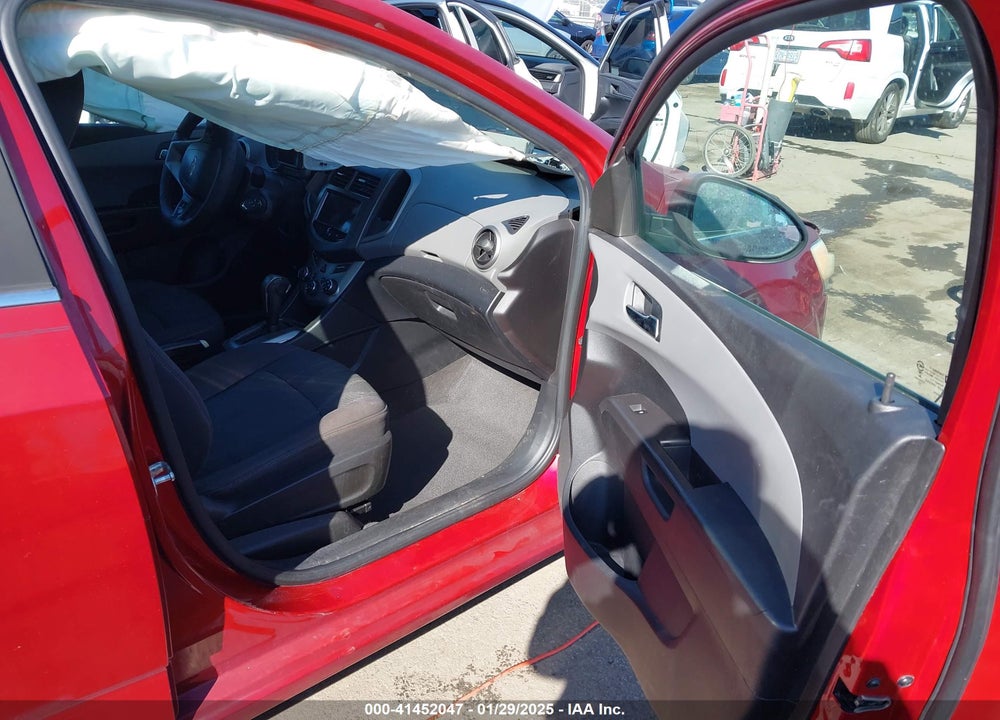 2014 CHEVROLET SONIC LT AUTO VIN: 1G1JC5SB1E4107803