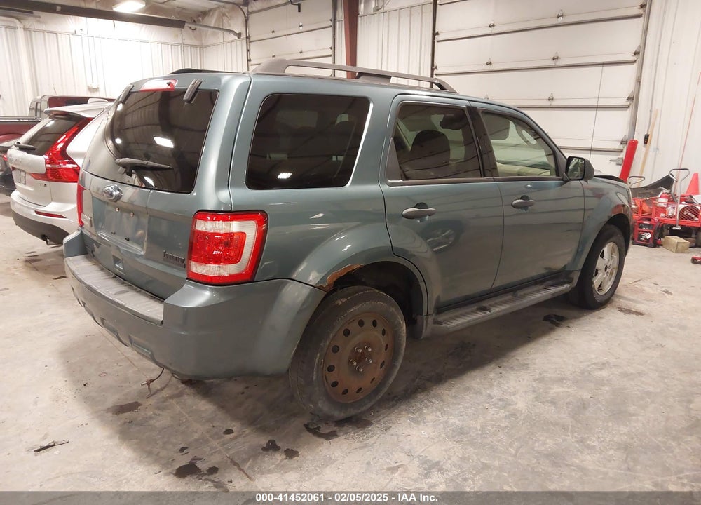 2010 FORD ESCAPE XLT VIN: 1FMCU9D73AKB20535