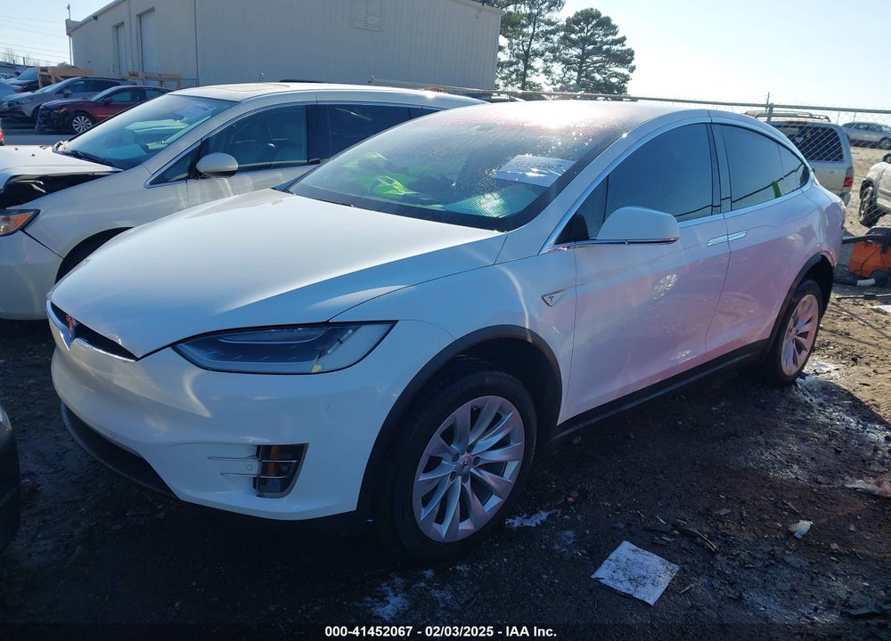 2016 TESLA MODEL X 75D/P100D/P90D VIN: 5YJXCBE47GF020576