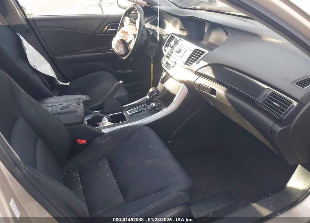 2015 HONDA ACCORD VIN: 1HGCR2F54FA018958