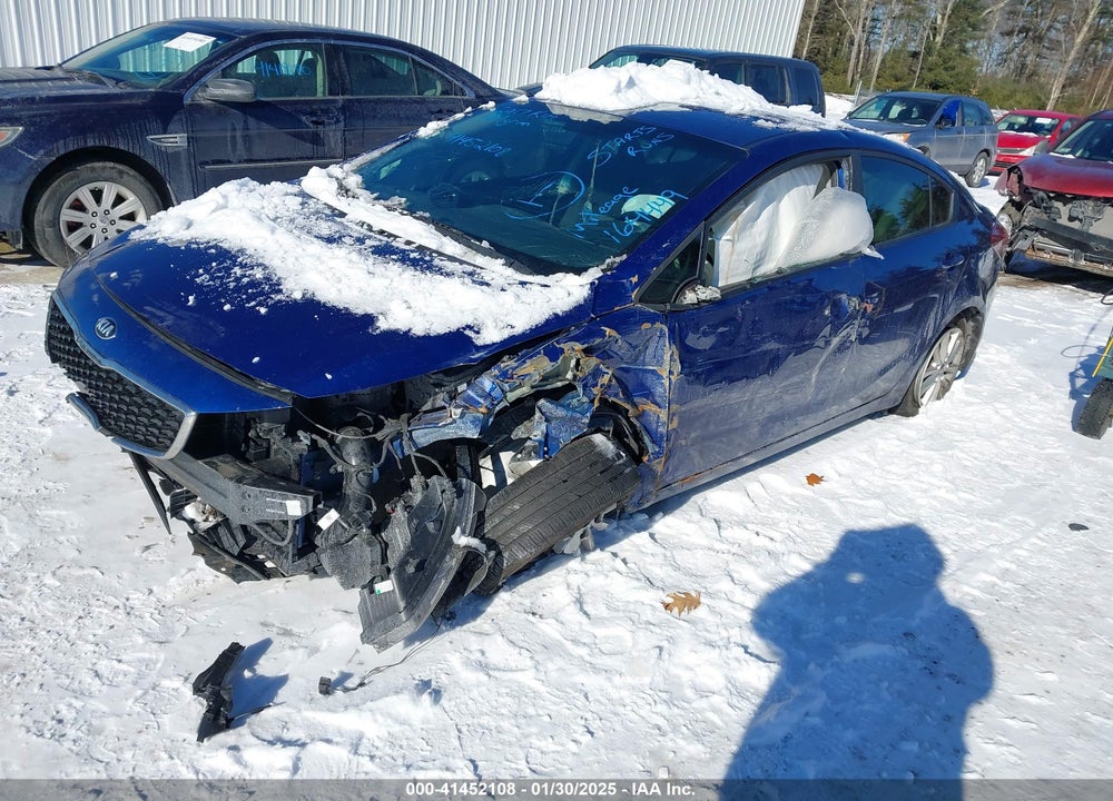 2017 KIA FORTE VIN: 3KPFL4A78HE035571