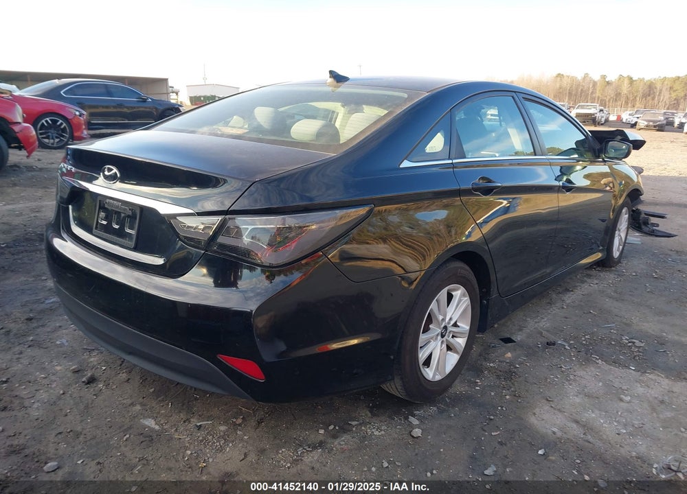2014 HYUNDAI SONATA GLS VIN: 5NPEB4AC9EH831488