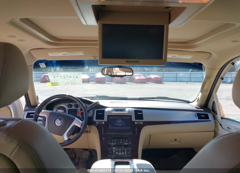 2012 CADILLAC ESCALADE LUXURY VIN: 1GYS3BEF7CR120087