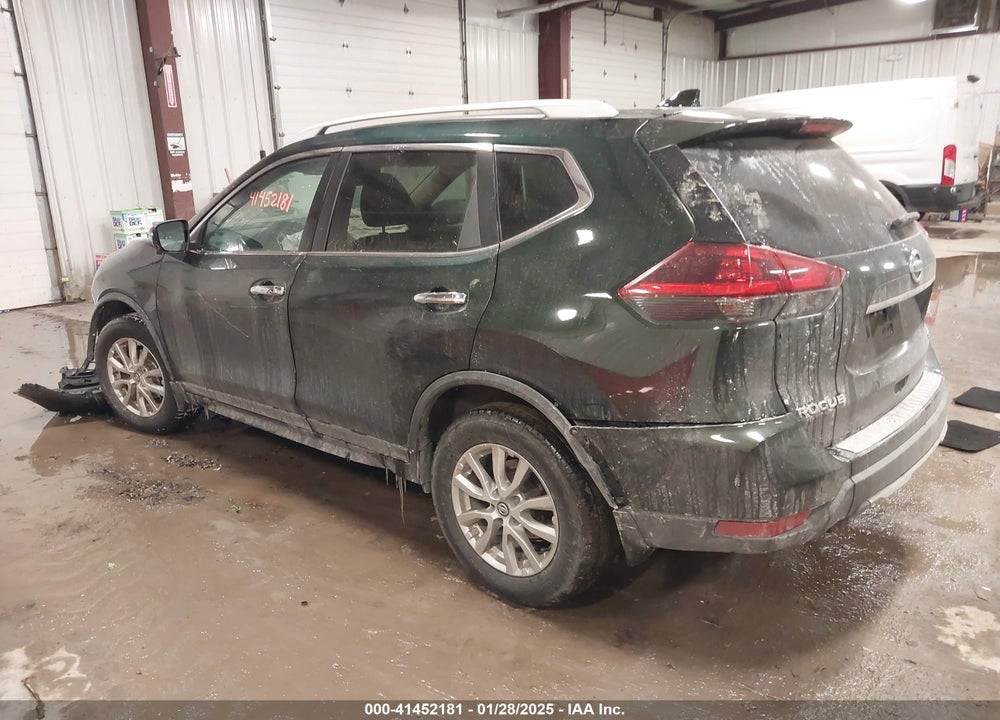 2018 NISSAN ROGUE SV VIN: 5N1AT2MV5JC745674
