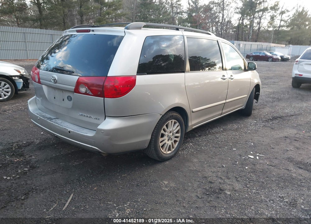 2007 TOYOTA SIENNA XLE VIN: 5TDZK22C77S033766