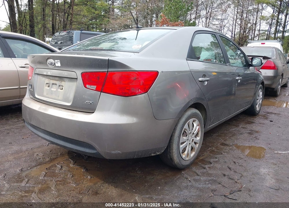 2010 KIA FORTE VIN: KNAFU4A20A5246747