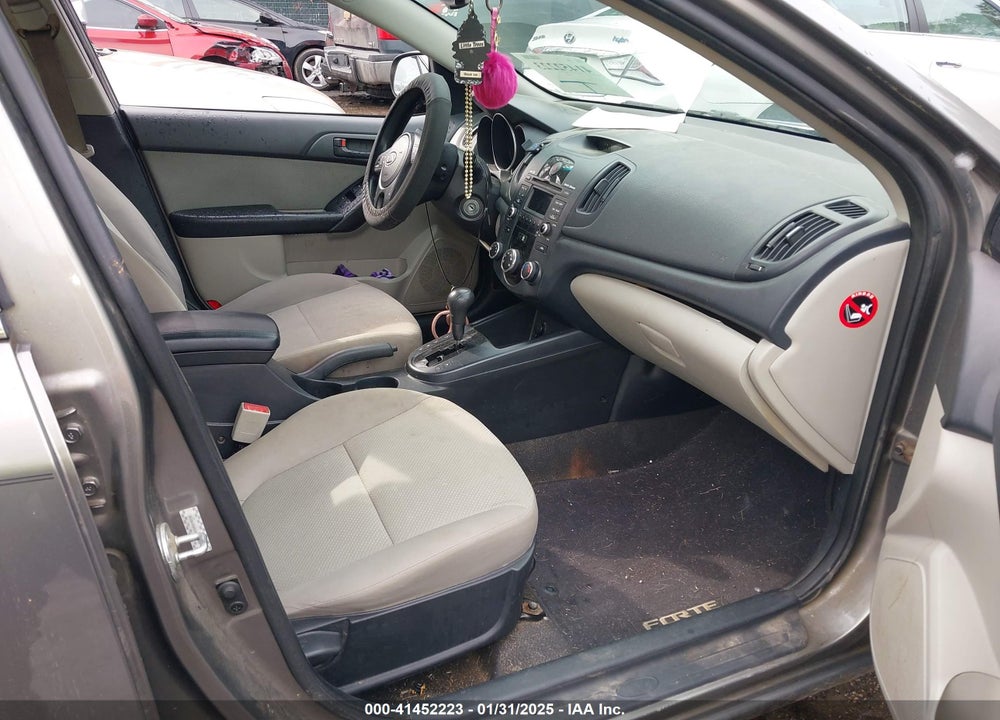 2010 KIA FORTE VIN: KNAFU4A20A5246747