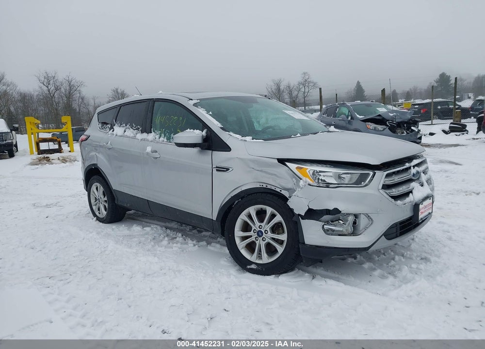 2017 FORD ESCAPE SE VIN: 1FMCU9GD8HUC08903