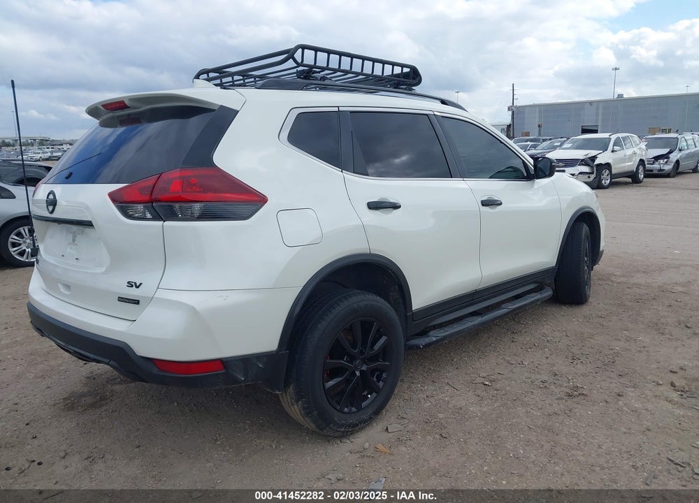 2018 NISSAN ROGUE VIN: 5N1AT2MT0JC834843