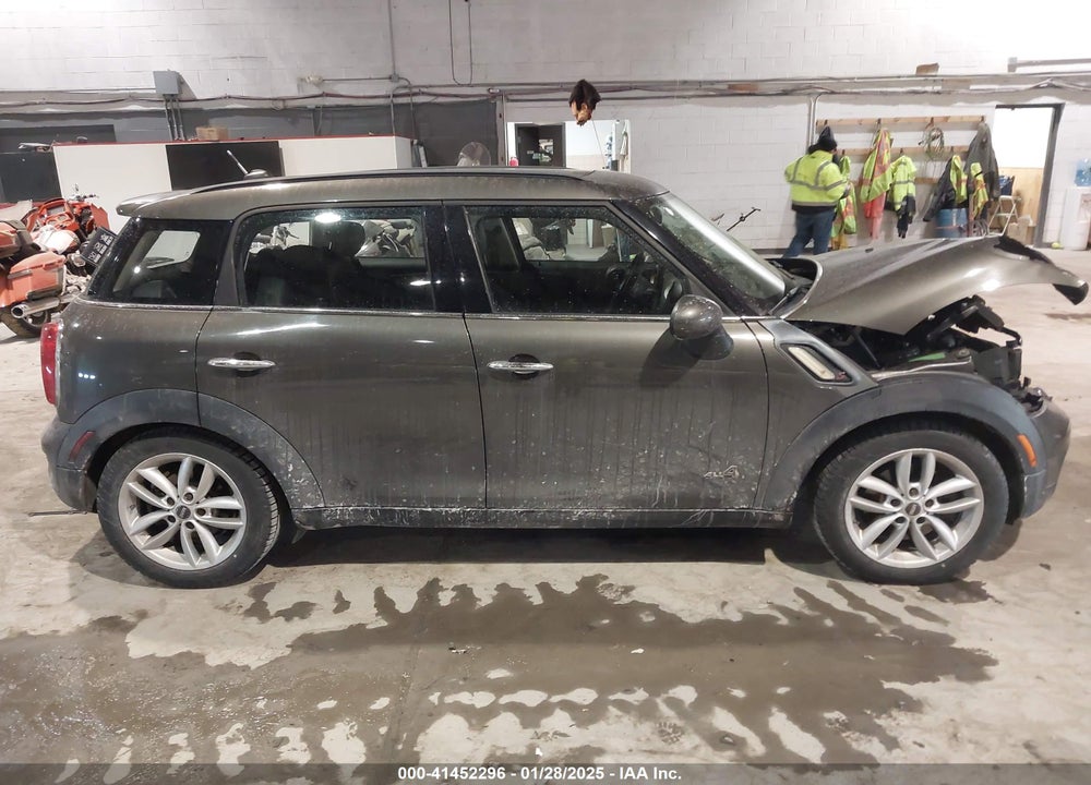 2011 MINI COOPER S COUNTRYMAN VIN: WMWZC5C53BWL53140
