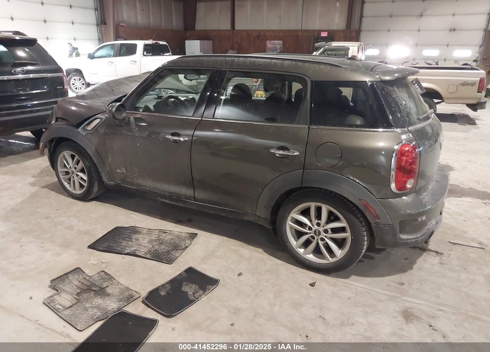 2011 MINI COOPER S COUNTRYMAN VIN: WMWZC5C53BWL53140