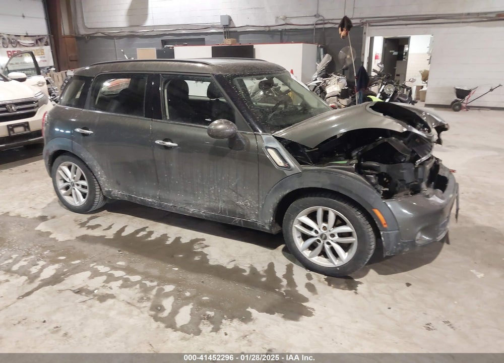 2011 MINI COOPER S COUNTRYMAN VIN: WMWZC5C53BWL53140