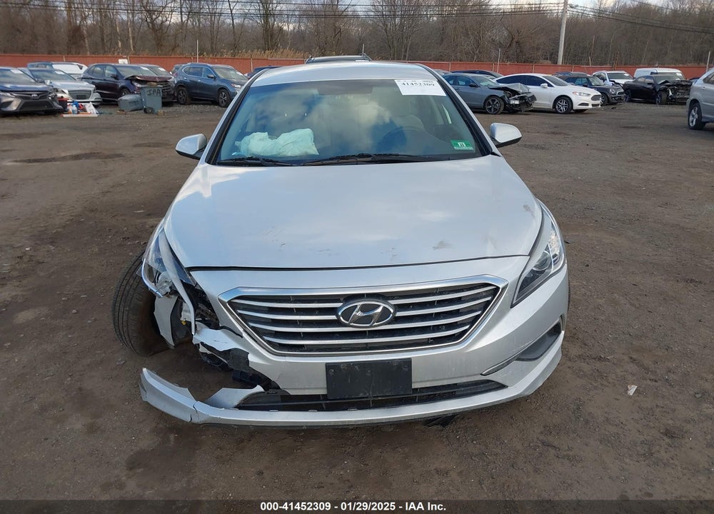 2016 HYUNDAI SONATA VIN: 5NPE24AFXGH347813