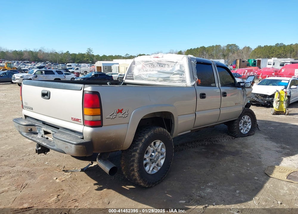 2005 GMC SIERRA 2500HD SLT VIN: 1GTHK232X5F958122