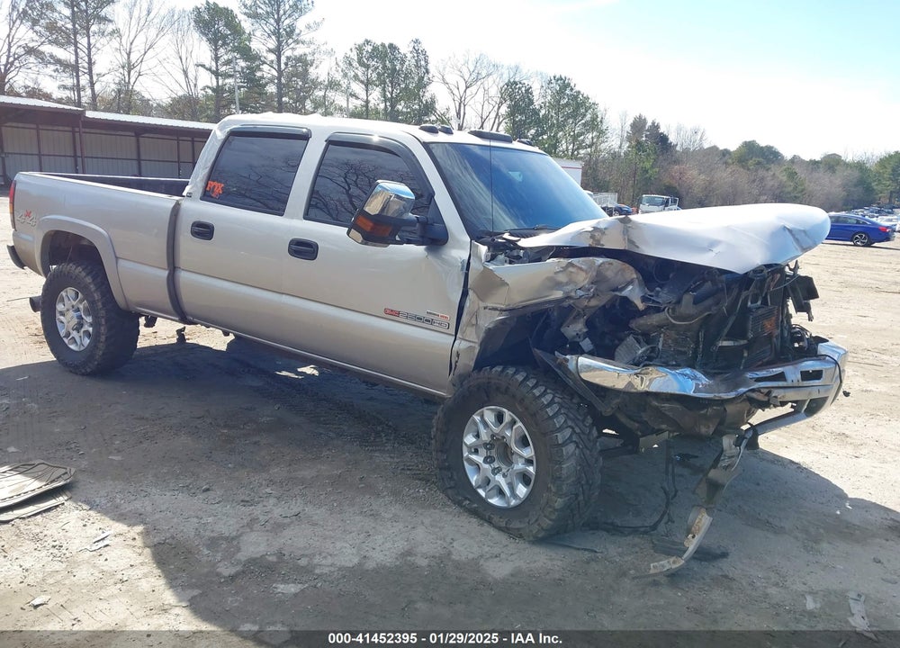 2005 GMC SIERRA 2500HD SLT VIN: 1GTHK232X5F958122
