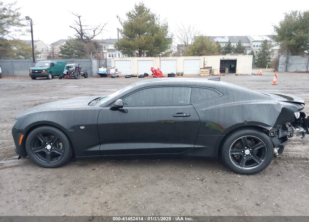 2016 CHEVROLET CAMARO VIN: 1G1FB1RSXG0170707