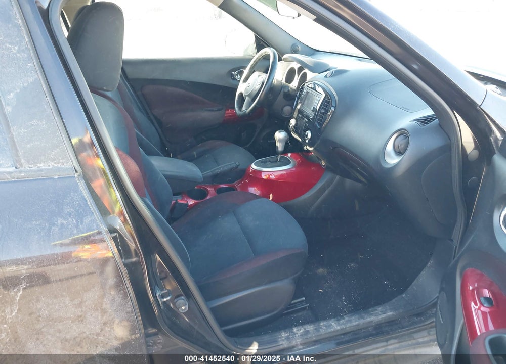 2014 NISSAN JUKE SV VIN: JN8AF5MV4ET362011