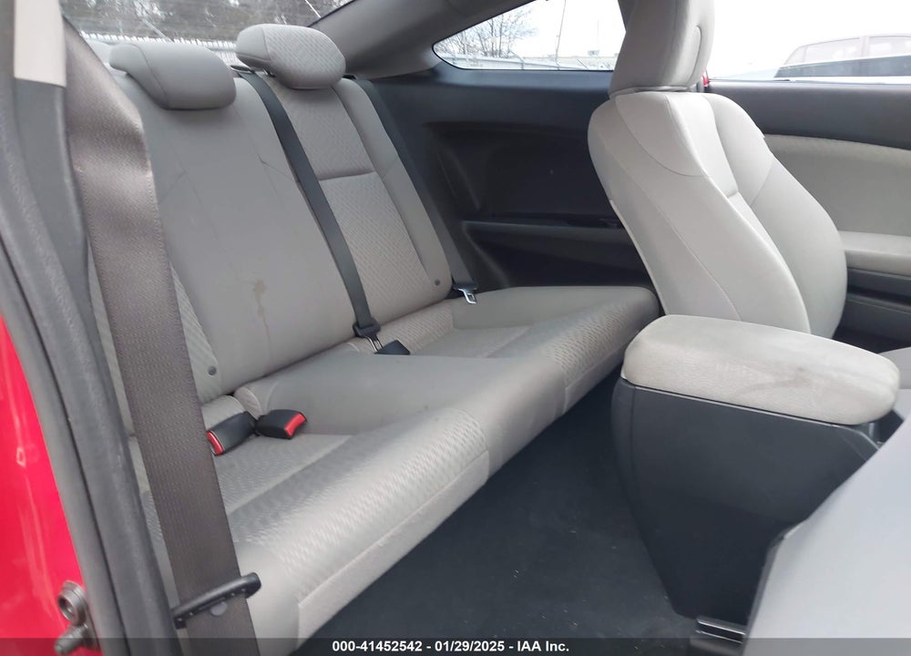 2015 HONDA CIVIC LX VIN: 2HGFG3B57FH523800