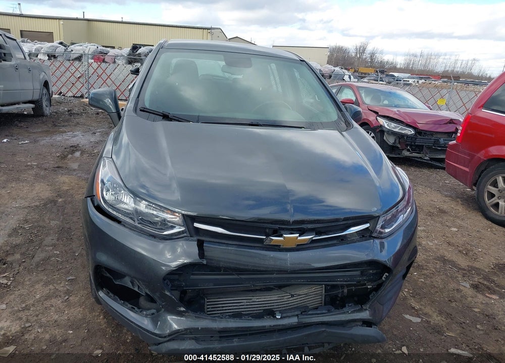 2019 CHEVROLET TRAX LS VIN: 3GNCJKSB9KL321312