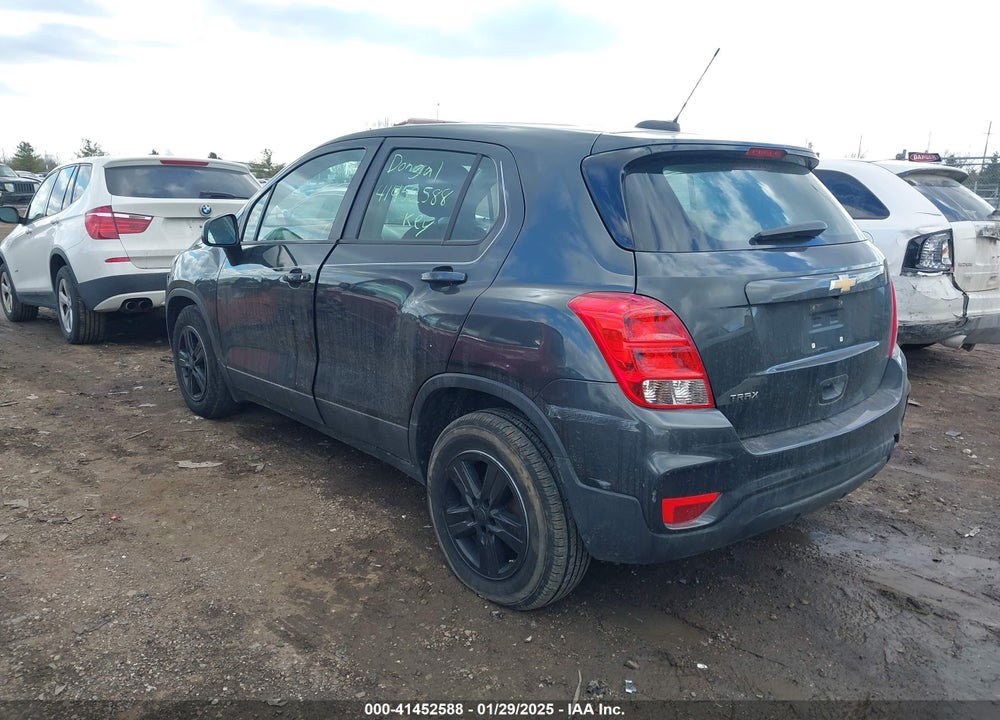2019 CHEVROLET TRAX LS VIN: 3GNCJKSB9KL321312