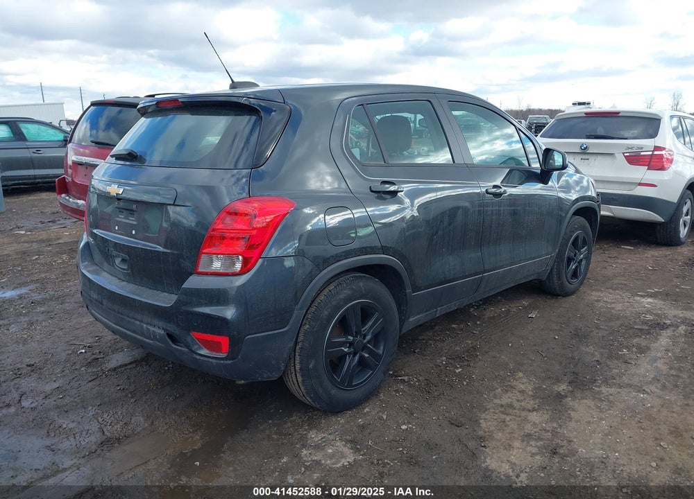 2019 CHEVROLET TRAX LS VIN: 3GNCJKSB9KL321312