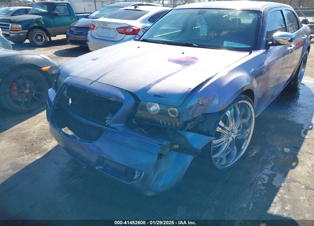 2008 CHRYSLER 300 VIN: 2C3KA43R68H177056